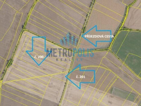 Prodej dvou sousedících pozemků o celkové výměře 10 380 m²