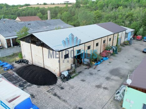 Exkluzivní nabídka: Prodej ideální poloviny moderní montované haly v obci Všetaty – Přívory (ul. Mělnická 296)