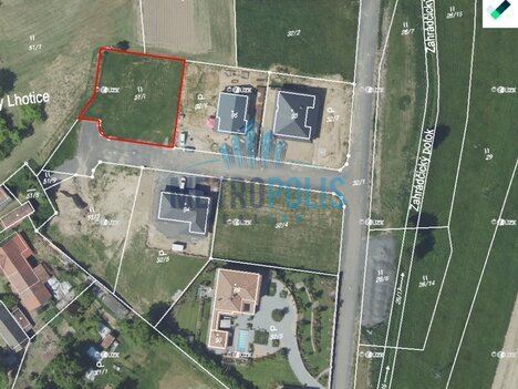 Nabízíme k prodeji dva stavební pozemky v obci Dolní Kralovice – Vraždovy Lhotice